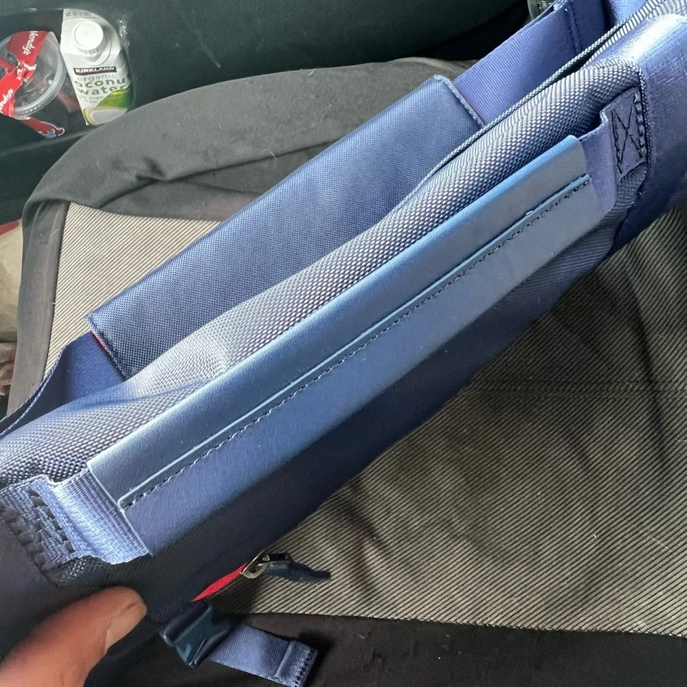 Nike Sample USA Basketball Messenger Bag